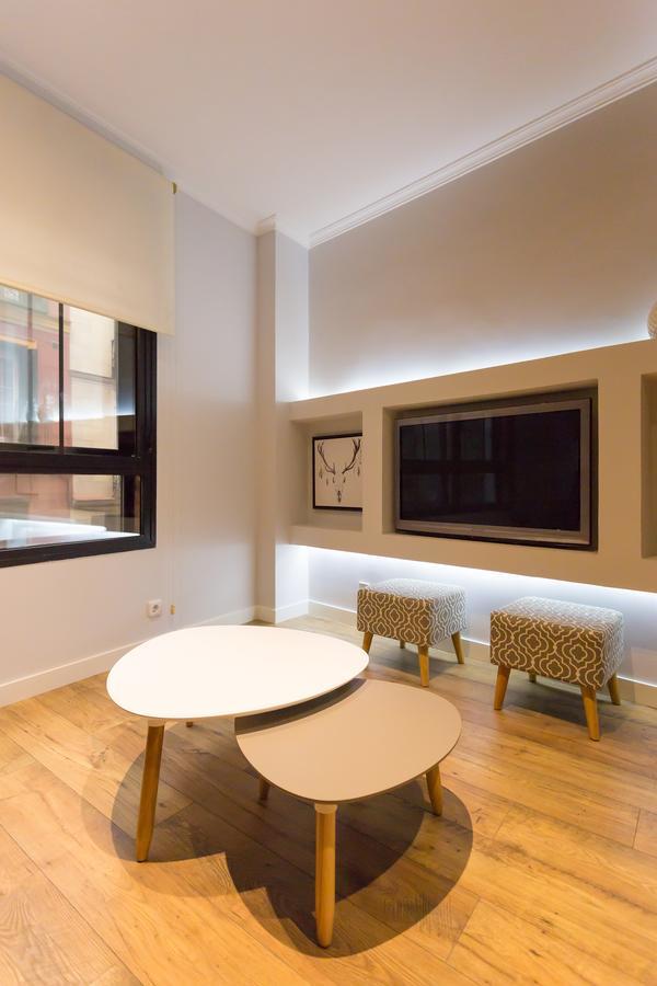 Conde Duque St Appartement Madrid Buitenkant foto