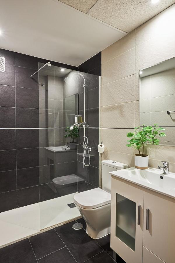 Conde Duque St Appartement Madrid Buitenkant foto